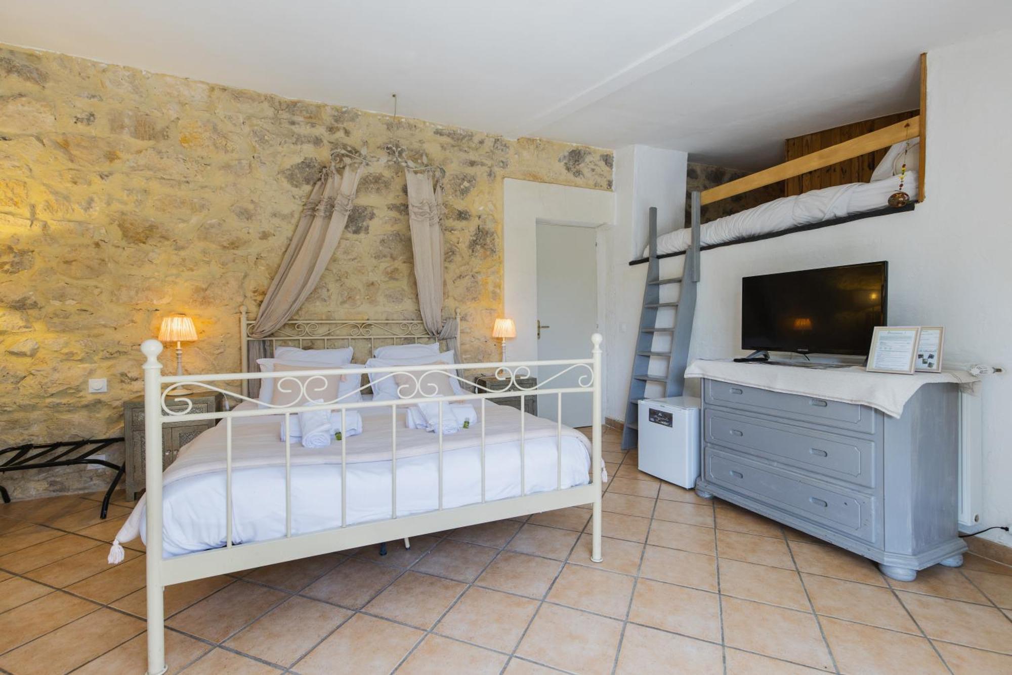 Chambre D'Hotes - B&B - Grand Luberon Chez Manon En Luberon Lagnes ภายนอก รูปภาพ